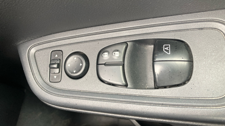 Nissan Micra 0.9 IG-T Acenta 5dr Petrol Hatchback